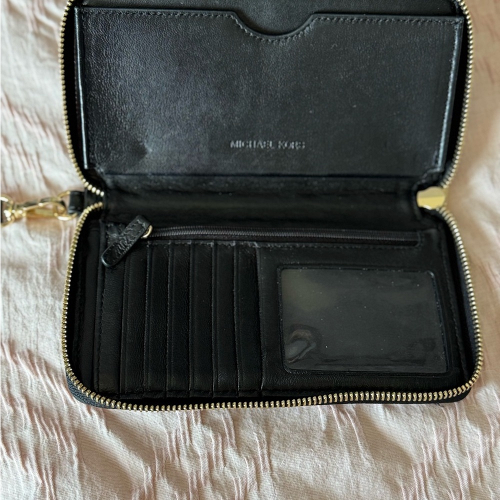 Michael Kors Black Quilted Leather Handbag & Matching Wallet Gently Used - Picture 3 of 6